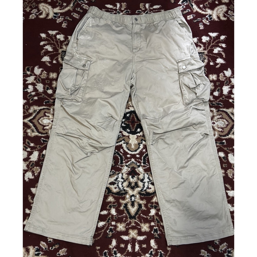 Size Large - H&M Loose Fit Tan Cargo Pants